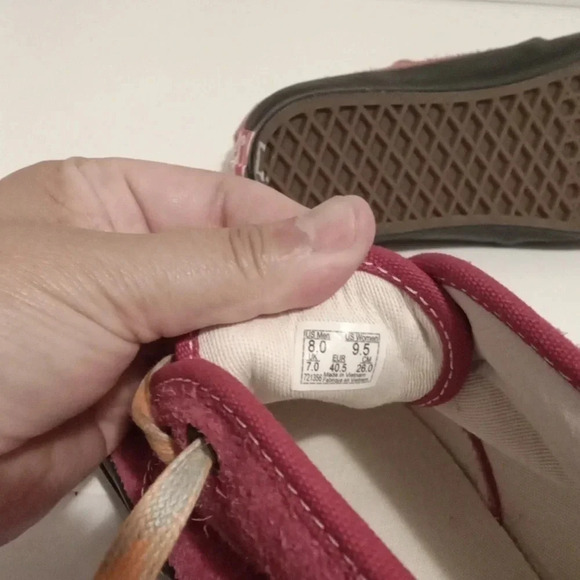 Vans RARE vault OG chukka boot hairy suede cerise apricot skate BMX size 9.5 wom - Picture 7 of 7